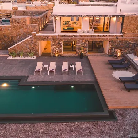 Shark Luxury Villa فيلة *